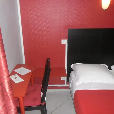 Hipotel Montmartre Gare Du Nord