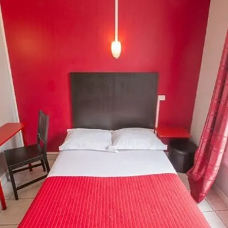 Hipotel Montmartre Gare Du Nord 2*