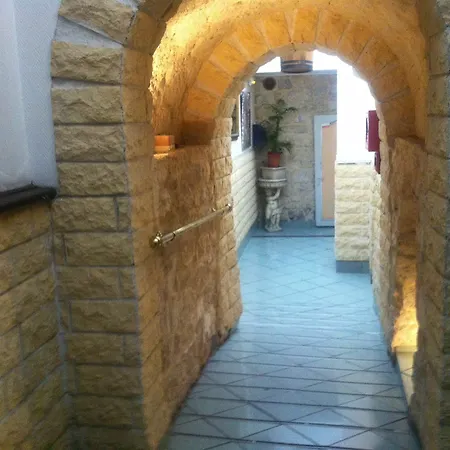 Hipotel Montmartre Gare Du Nord فندق 2*