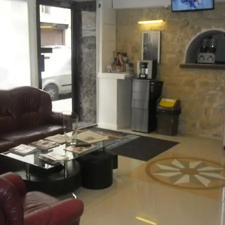 Hotel Hipotel Montmartre Gare Du Nord