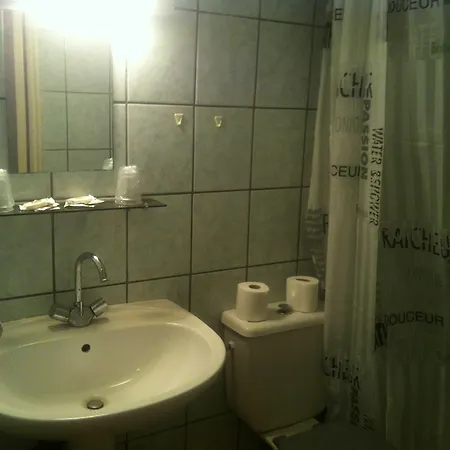 Hipotel Montmartre Gare Du Nord Hotel 2*