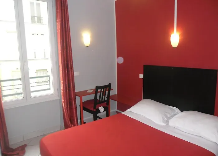 Hipotel Montmartre Gare Du Nord 2* Paris
