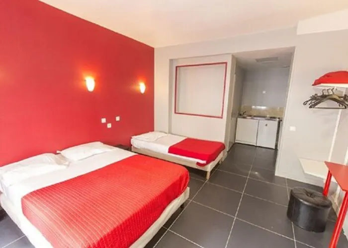 Hotel Hipotel Montmartre Gare Du Nord Paris