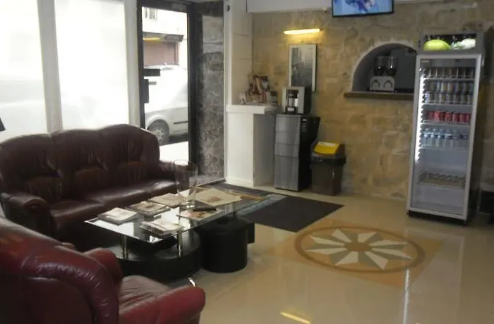 Hotel Hipotel Montmartre Gare Du Nord