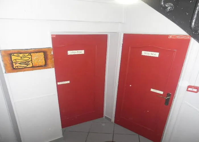 Hipotel Montmartre Gare Du Nord 2* Paris