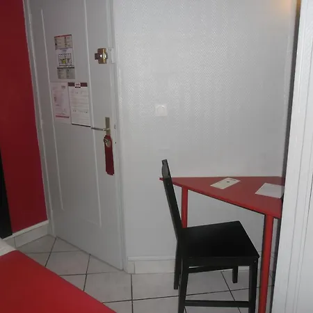 Hipotel Montmartre Gare Du Nord